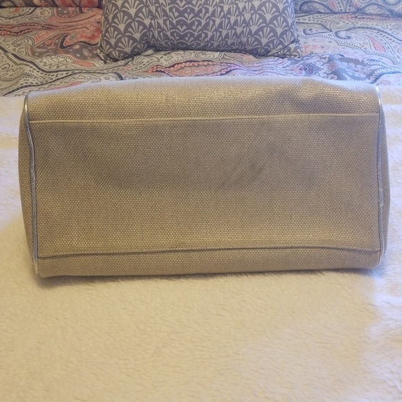 Michael Kors Bag - Picture 7 of 8